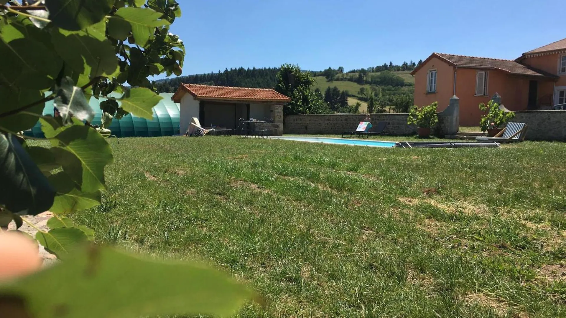 Gite Charmant Avec Piscine, Jardin, Et Produits Fermiers A Saint-Andre-D'Apchon - Fr-1-496-142